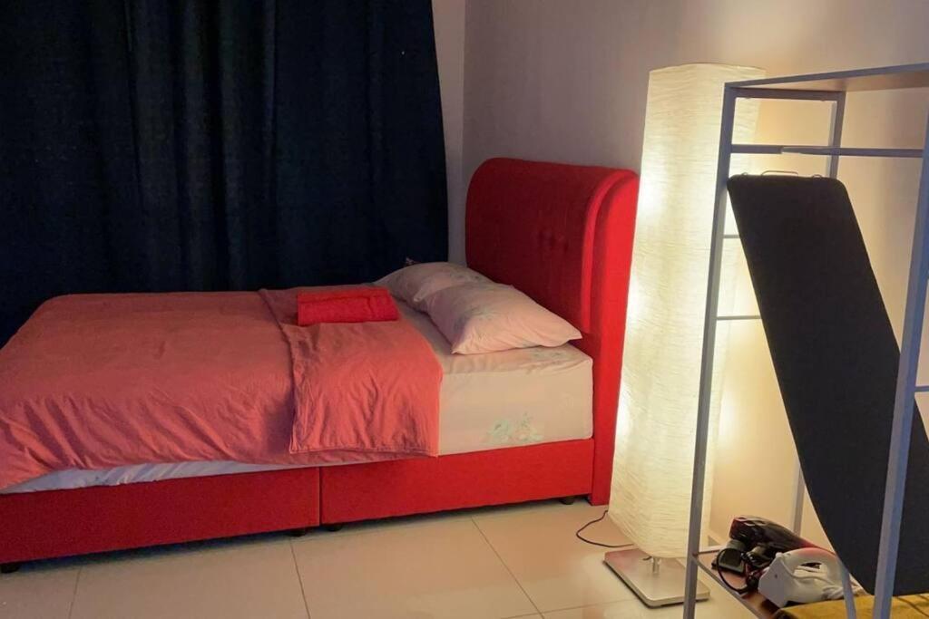 Ha1004 -cyberjaya-netflix-wifi-parking-swimming Pool-gym, 3022 *