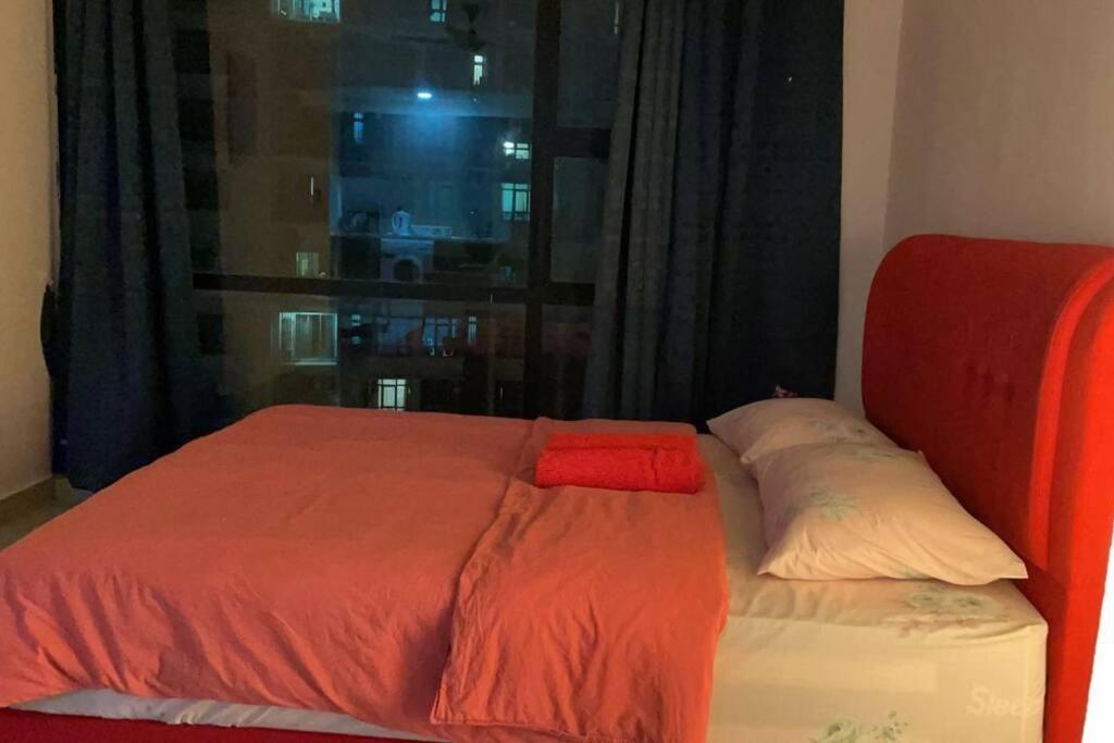 Ha1004 -cyberjaya-netflix-wifi-parking-swimming Pool-gym, 3022 Apartment